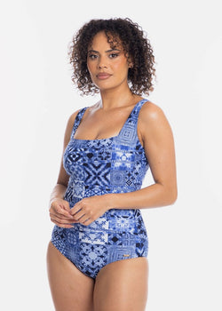 Oahu Square Neck Binding Chlorine Resistant