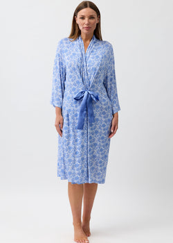 LACE ROBE